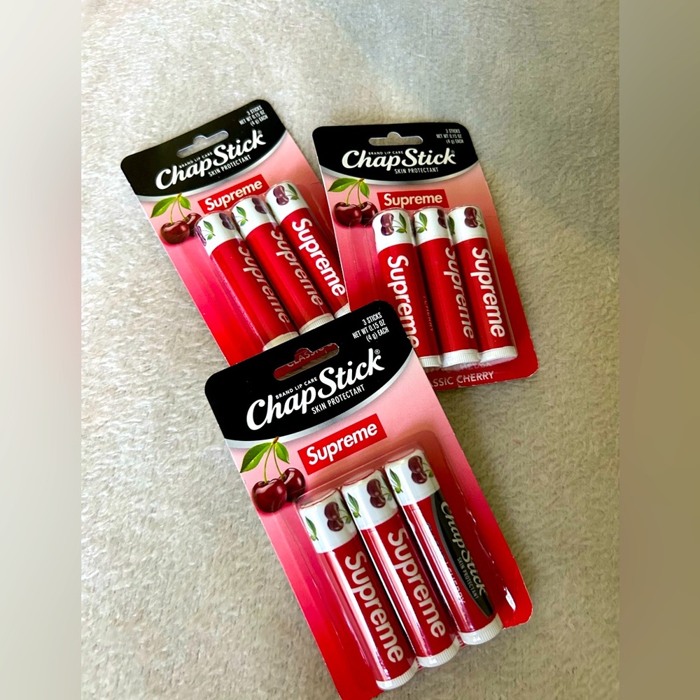 Supreme 🍒 cherry chapstick new